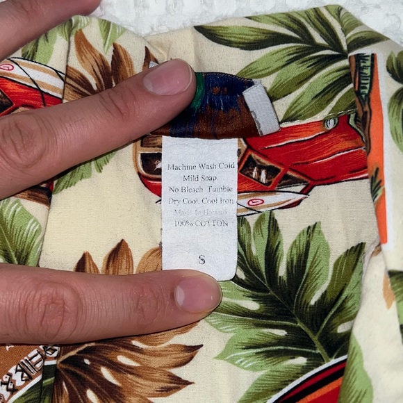 CT HAWAII FASHIONS Mixed Print Men’s Hawaiian Shirt - Small, Cream/Multi-Color - Picture 6 of 6